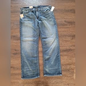 Silver Jeans, Grayson easy fit. 38x30